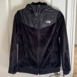 Excellent Condition North Face Black Hooded Jacket - Medium